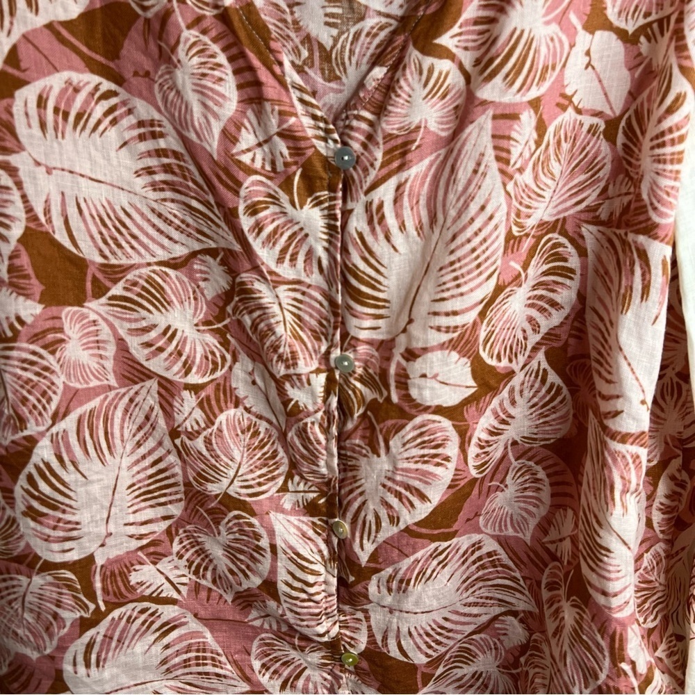 Tahari 100% Linen Boho Floral Botanical Print Long Sleeved Blouse Size Small Top - Picture 3 of 10